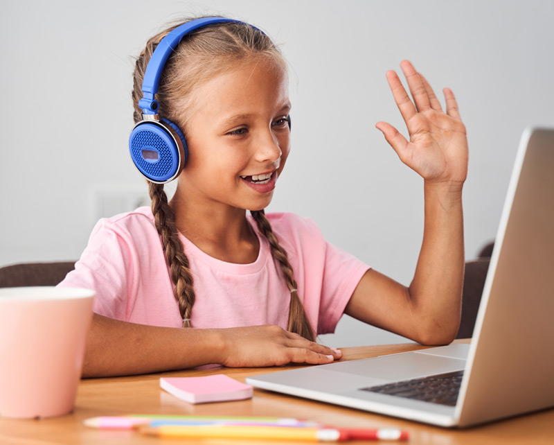 public-school-girl-on-computer